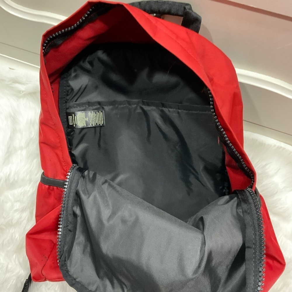 Hunter Red Backpack - Picture 7 of 13